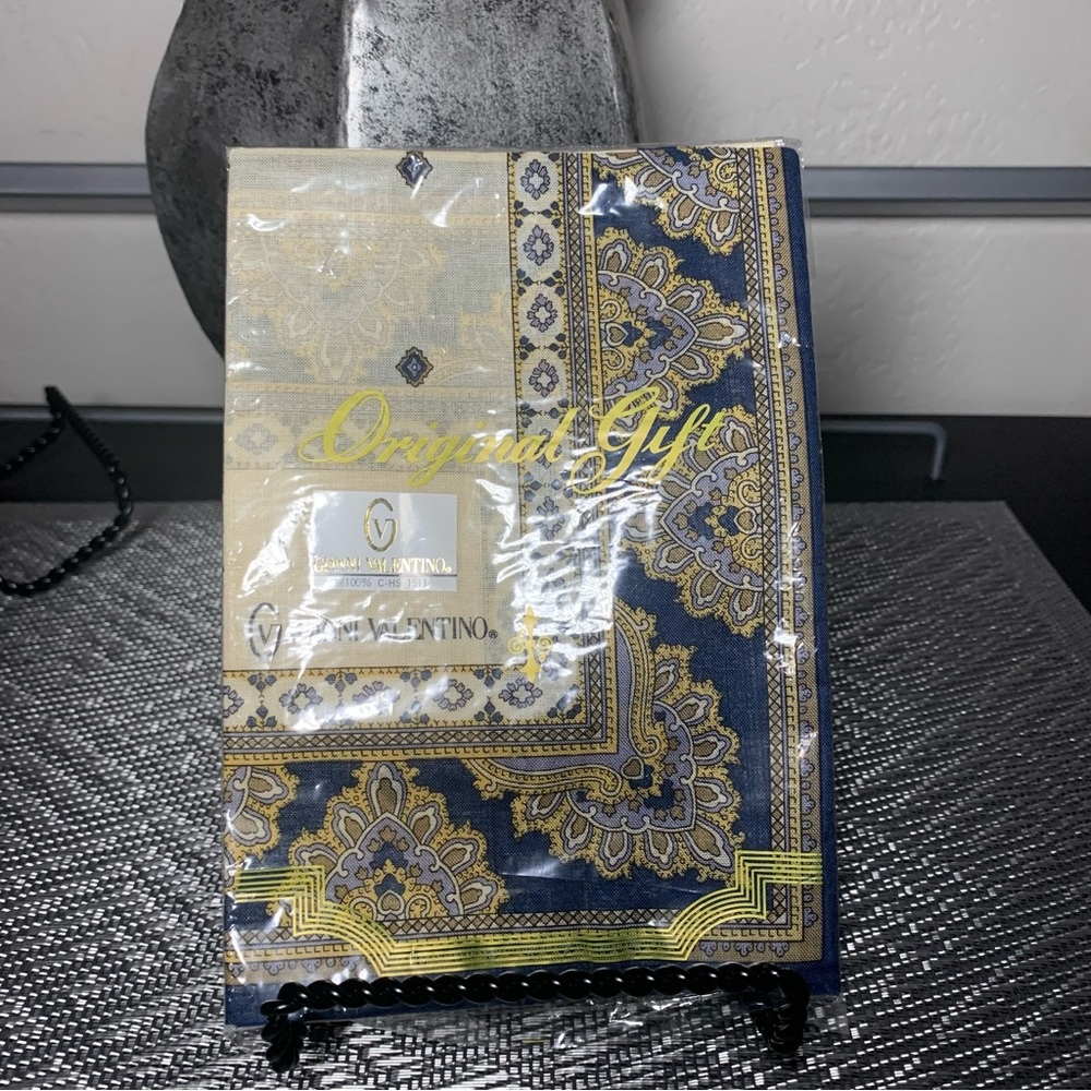 Gianni Valentino Handkerchief